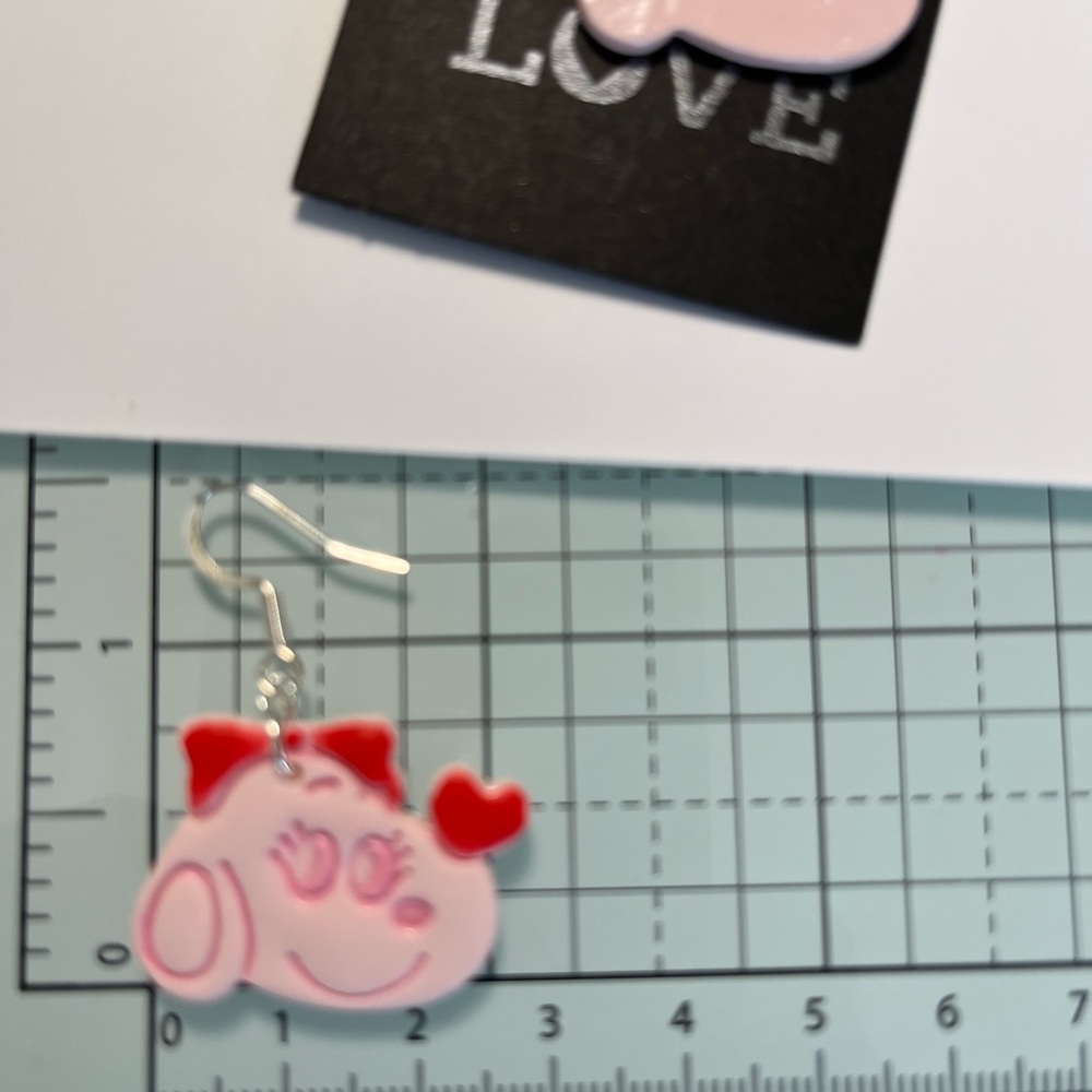 Girl snoopy dog earrings. - Picture 2 of 2